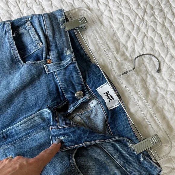 PAIGE Sasha High-Rise Wide Leg Cropped Jeans in Washed Blue - Picture 3 of 3